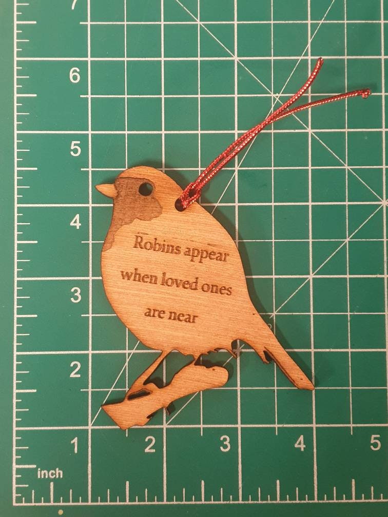Robin memory bauble. Remembering loved ones this Christmas. Lovely xmas gift!