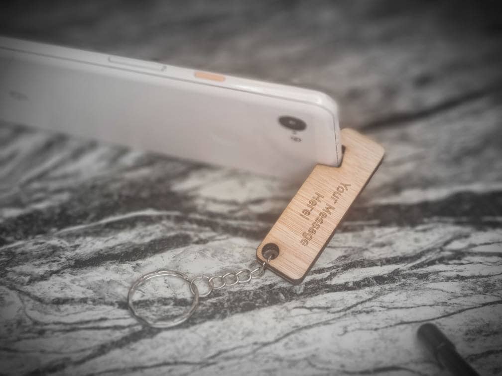 Personolised phone stand key chain, great little gift for all occasions, valentines day, mothers day, fathers day, birthday, anniversary