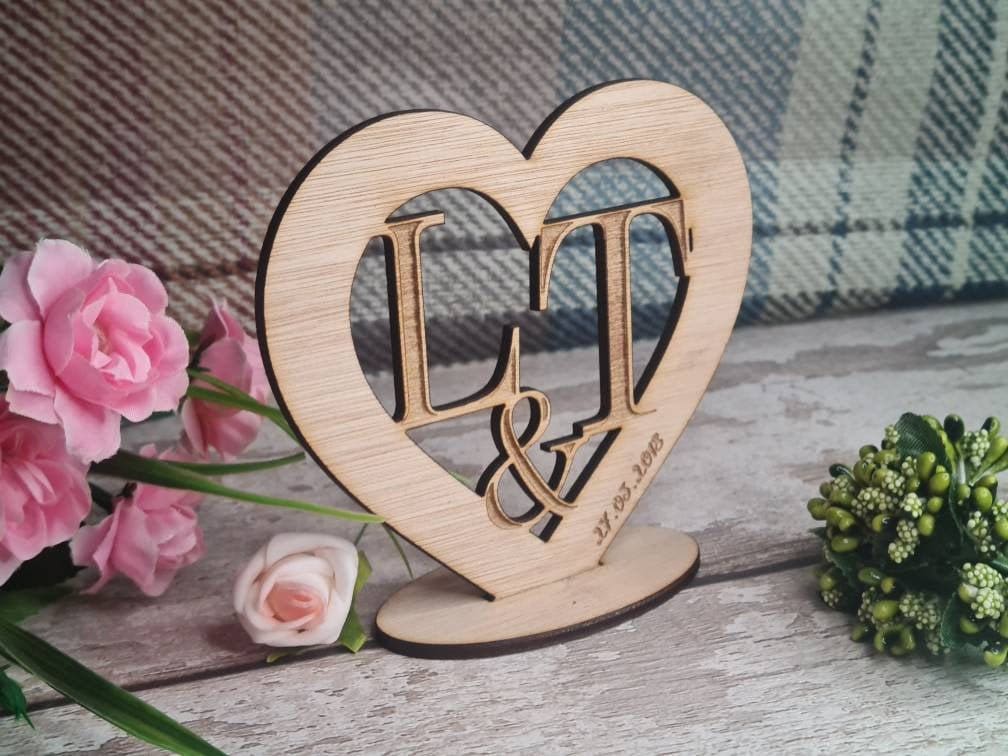 Personolised heart ornament with initials and date! Stunning valentine gift, birthday, mothers day, engagement, wedding present!