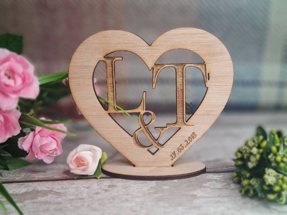 Personolised heart ornament with initials and date! Stunning valentine gift, birthday, mothers day, engagement, wedding present!
