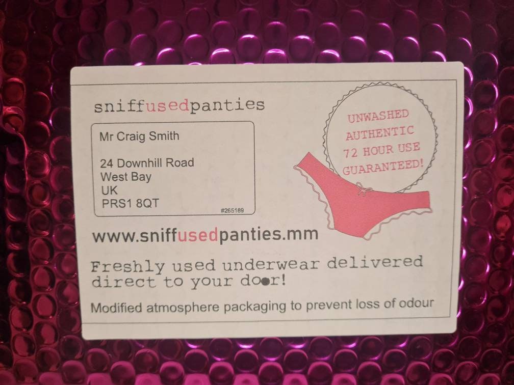Pantie Sniff prank! Sent direct to victims door! Panty knicker smelling, embarrassing prank to send to friend, partner, family or colleague!