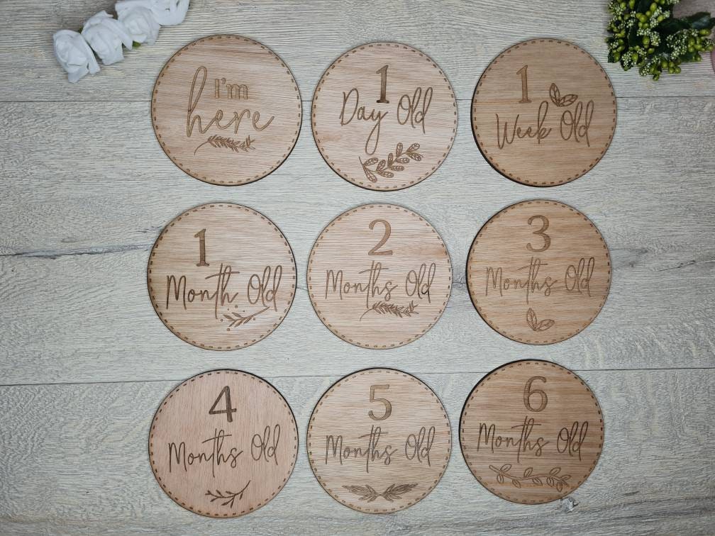 X20 Baby wooden milestone disc, cards, photo prop, flatlay, photography, new child - baby shower gift - monthly age signs