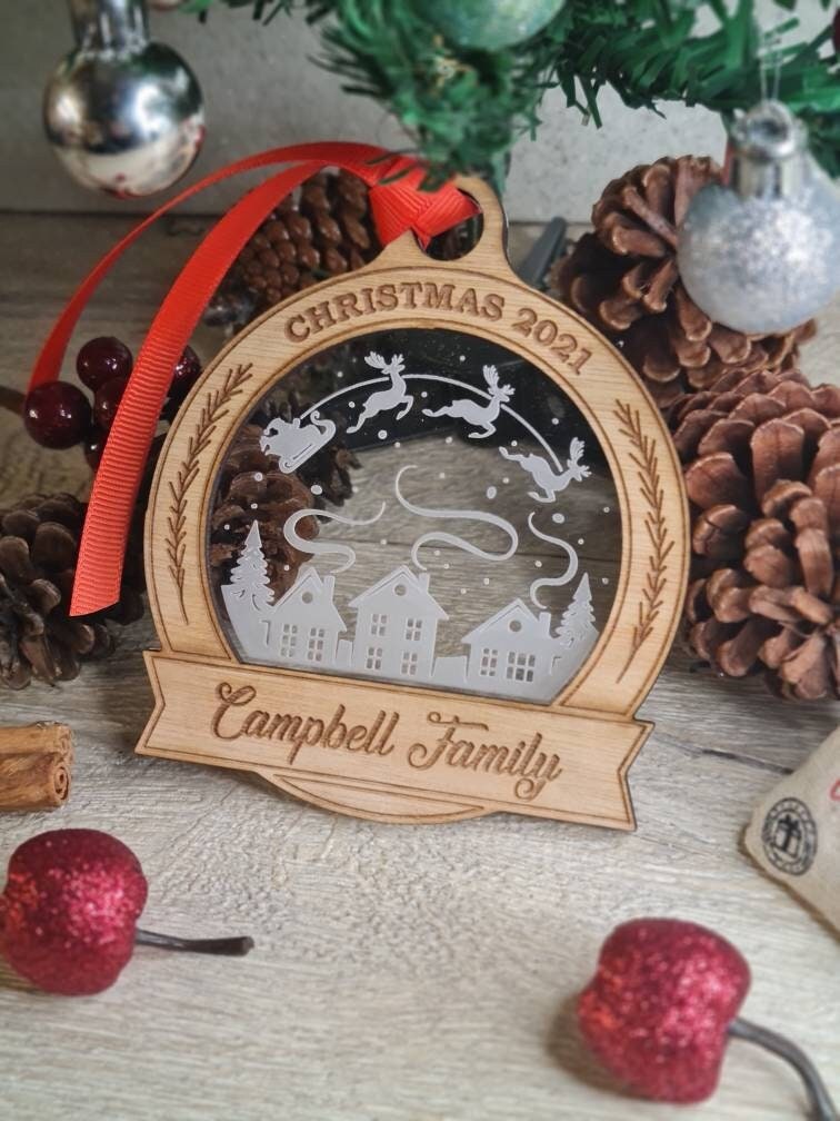 Personalised Christmas family name bauble - Beautiful xmas decoration - santa - decor - father christmas - st nick - present - secret santa