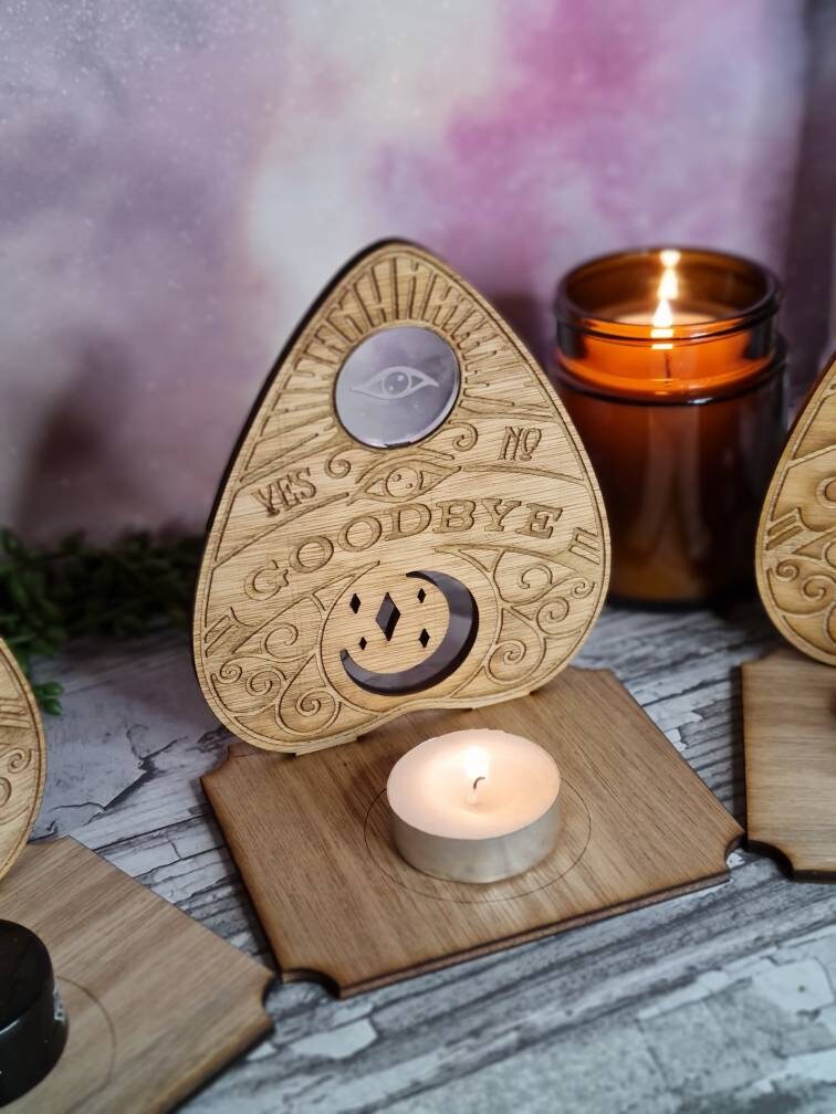 Ouija board game planchette - Candle display stand - Beautiful yet spooky Halloween decoration - novelty - decor - home - zombie - witch
