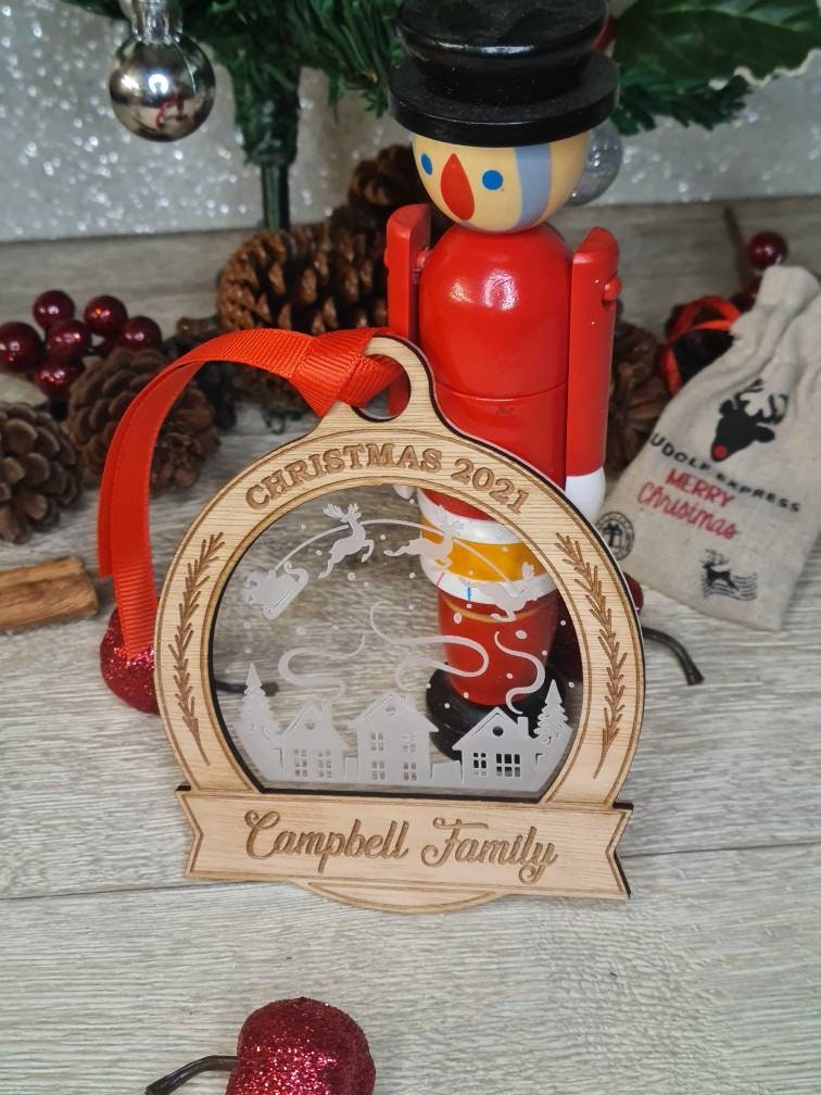 Personalised Christmas family name bauble - Beautiful xmas decoration - santa - decor - father christmas - st nick - present - secret santa