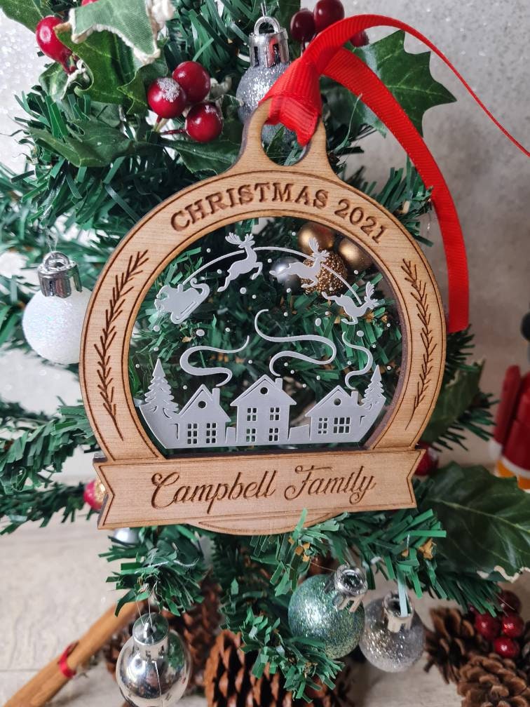 Personalised Christmas family name bauble - Beautiful xmas decoration - santa - decor - father christmas - st nick - present - secret santa