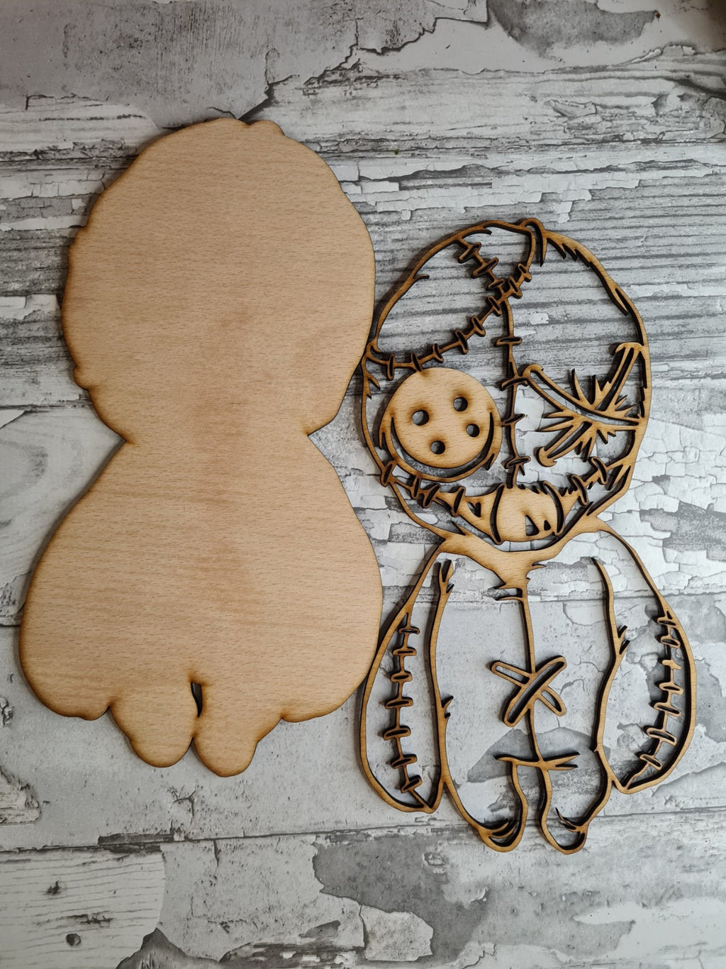 Voodoo doll wooden plaque - Ouija board - Fun - Display -Halloween decoration - decor - gift - present - Gothic - craft - paint yourself