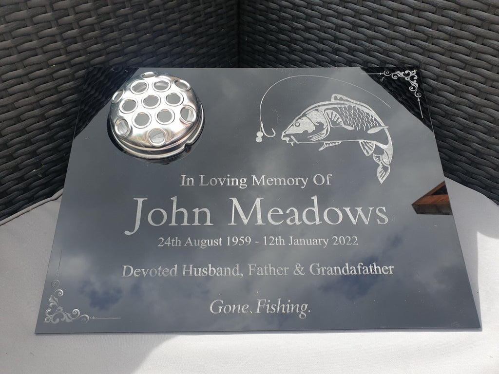 Personalised fishing memorial grave marker, Temporary headstone, outdoor, remembering your loved ones, Dad, Uncle, Brother, grandad, Carp