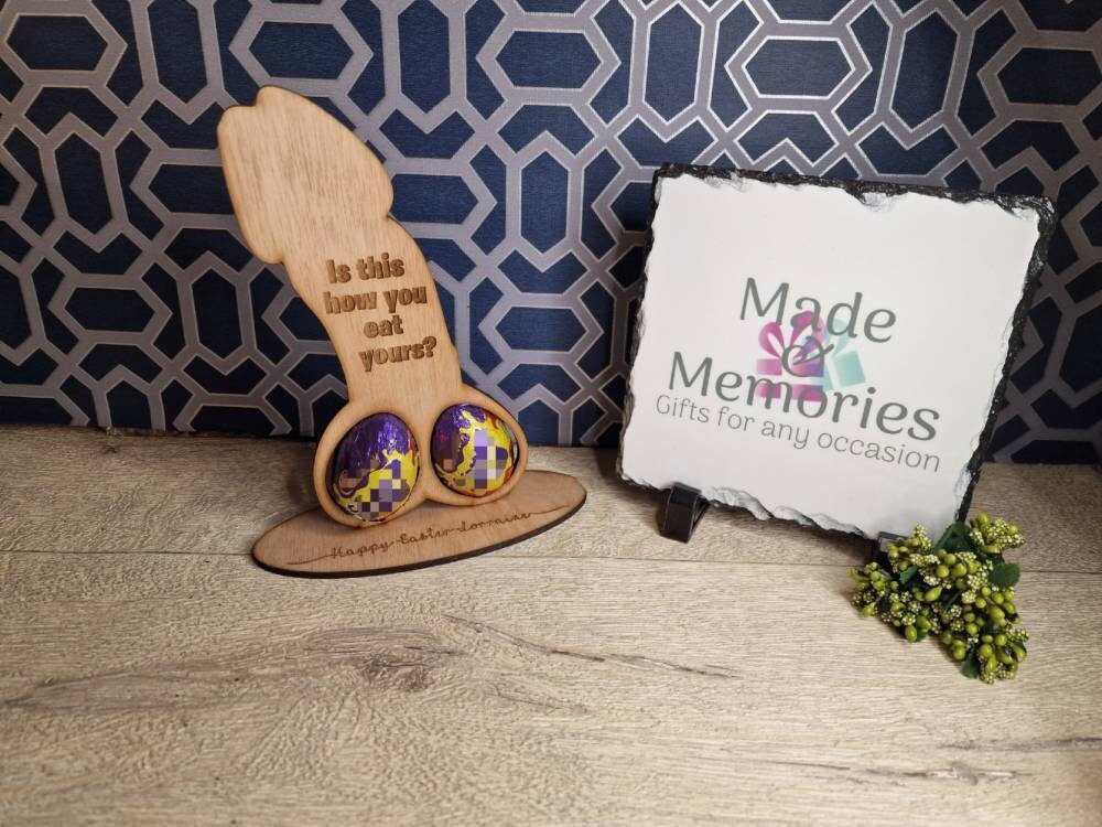 Personalised novelty easter willy egg holder - Funny- rude joke - prank - creme - chocolate - penis - hen - stag - birthday - velentines