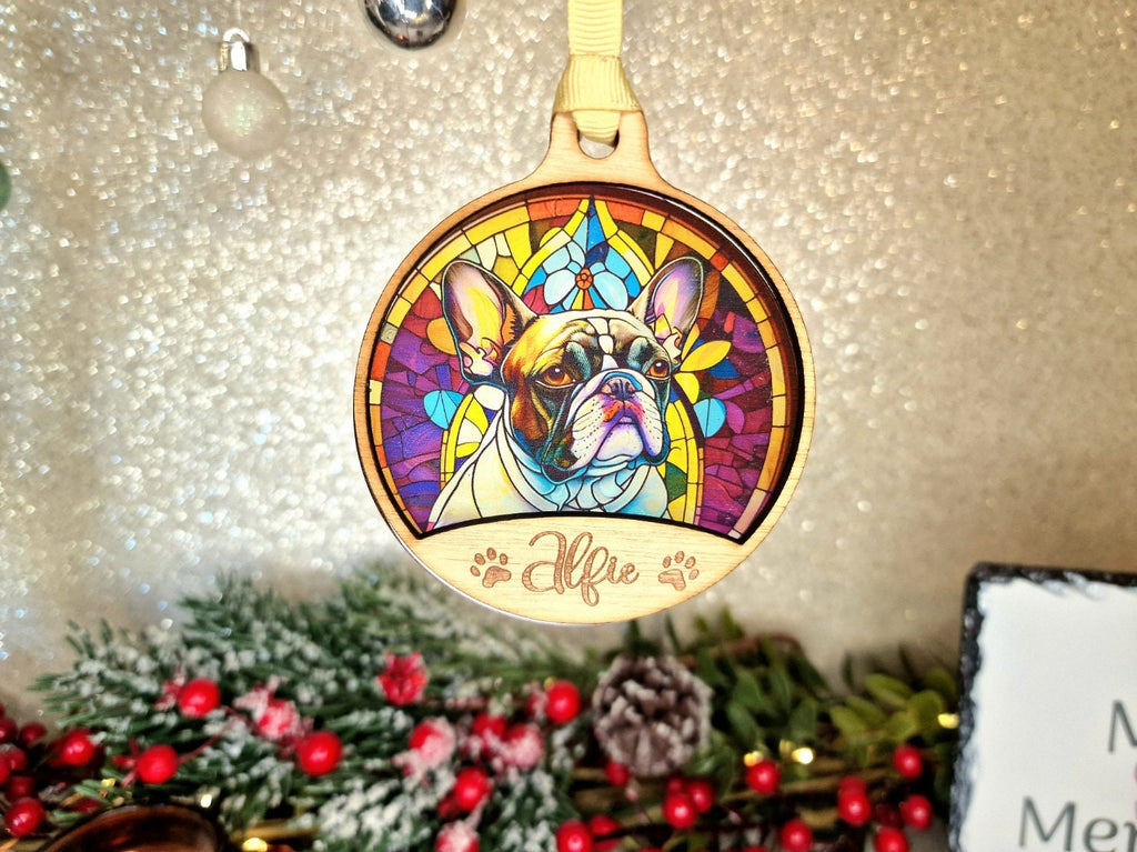 Personalised stained glass Dog name bauble - Beautiful decoration - Dog - 26 Breeds - Window decor - Frenchie - Labrador - Mastiff - Puppy
