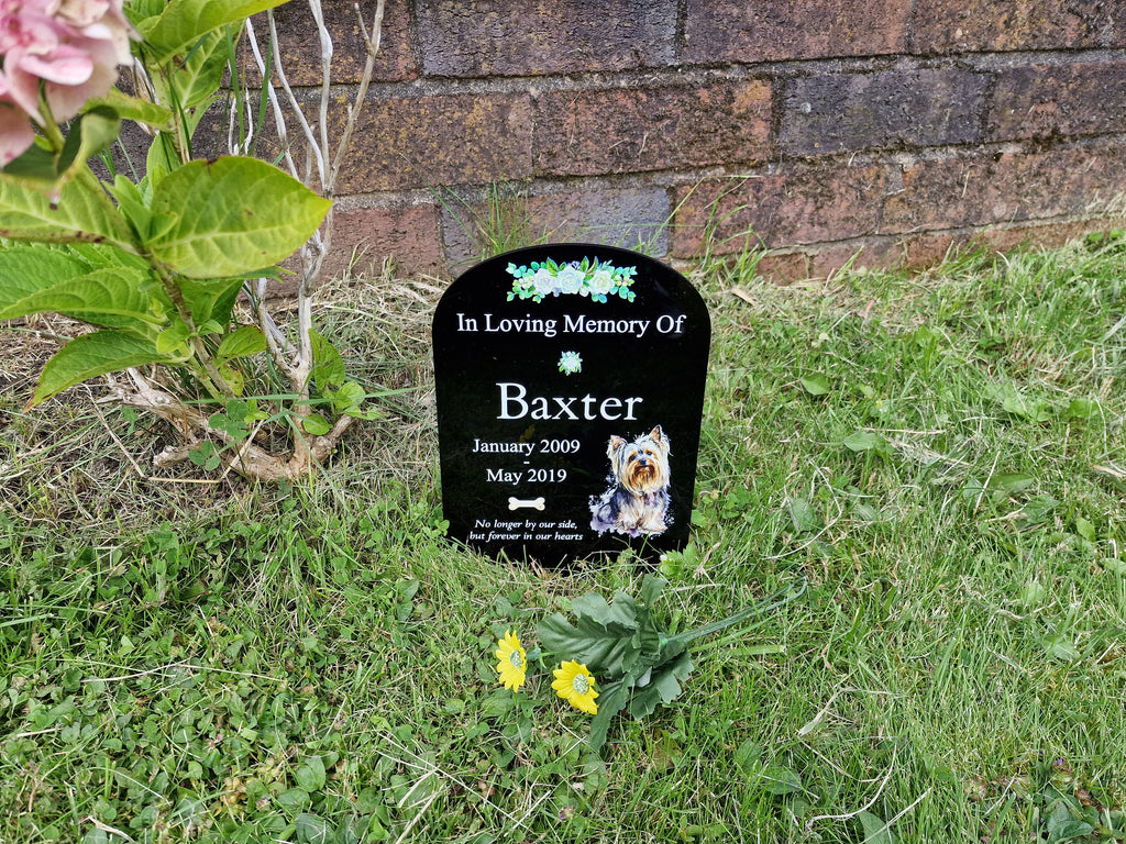 Personalised Dog Memorial grave marker - Choice of breed - memorial slate, grave stone - Rainbow bridge - colourful - memory - garden