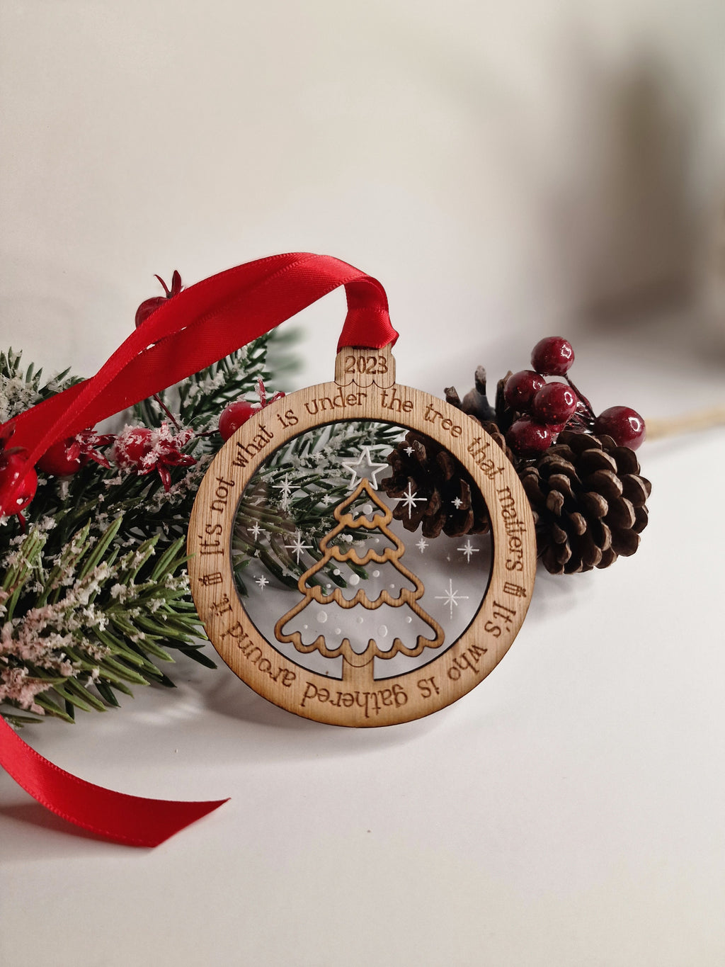 Family Christmas bauble - Love - Beautiful xmas decoration - Memory - santa - decor - father christmas - st nick - gift - Tree