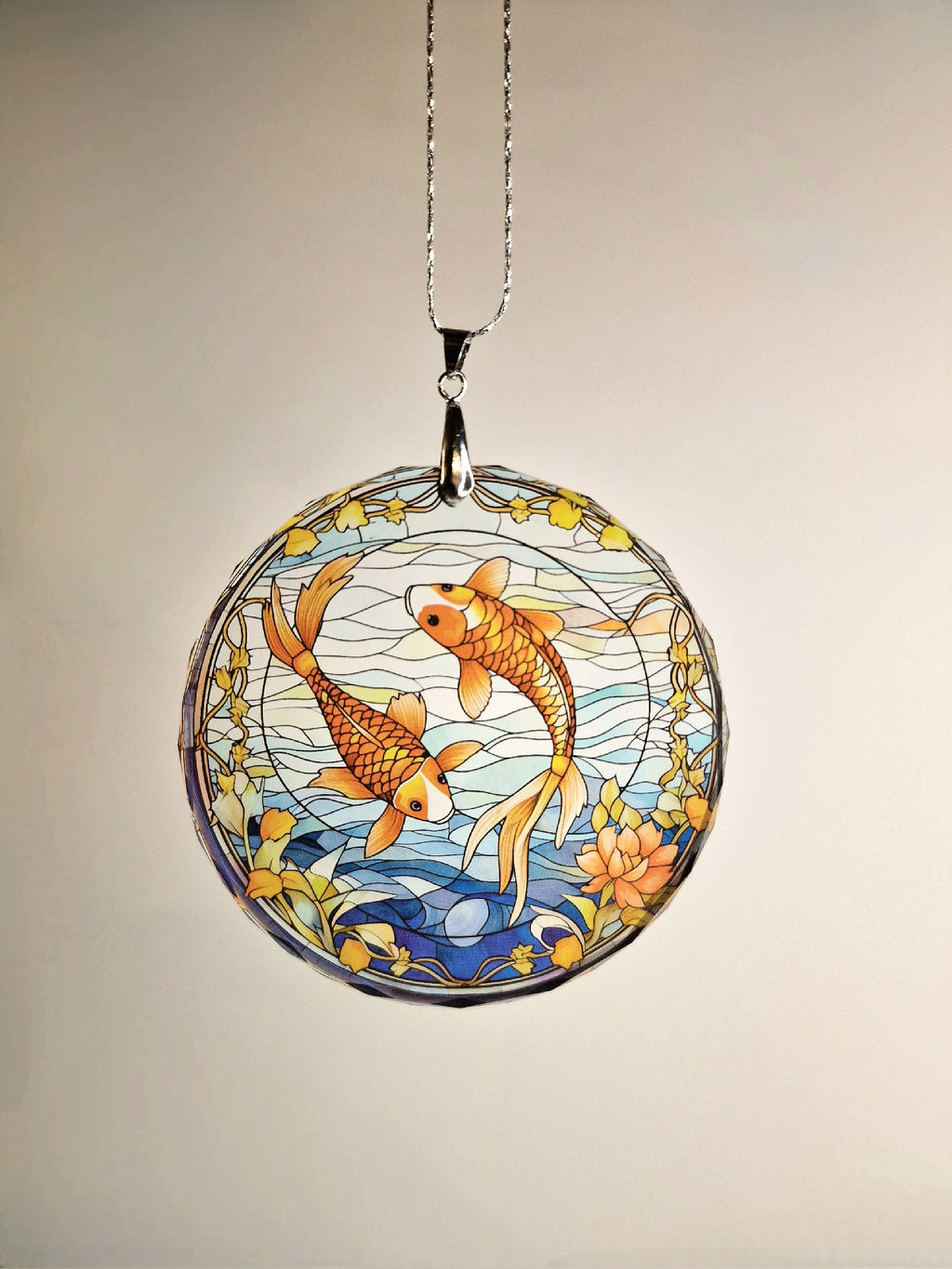 Glass Diamond Cut edge Carp SunCatcher Ornament - Bauble - Decoration - Stocking filler - Stained Glass - Gift - Present - Koi Japanese