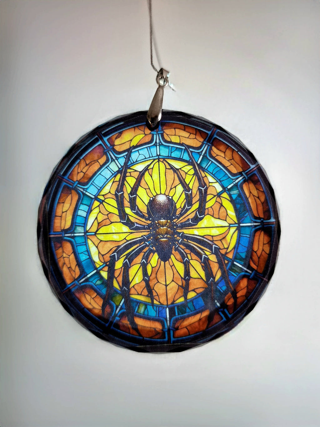 Glass Diamond Cut edge Spider SunCatcher Ornament - Bauble - Decoration - Stocking filler - Stained Glass - Gift - Present - Halloween