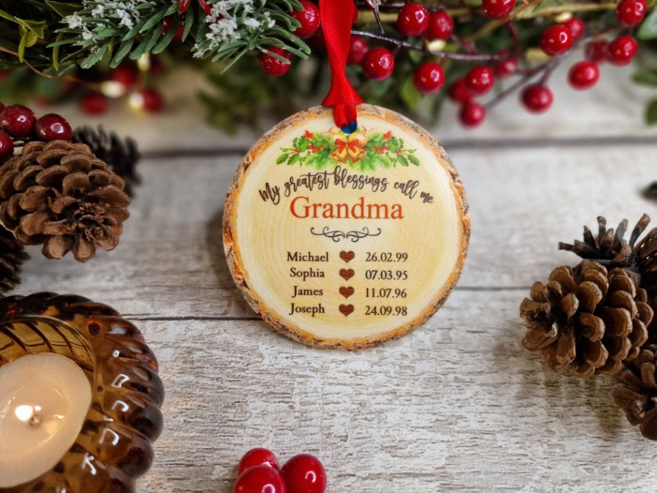 Personalised Family Name bauble - Decoration - Stocking filler - Anniversary - Gift - Present - - keepsake - memory - grandchildren - kids