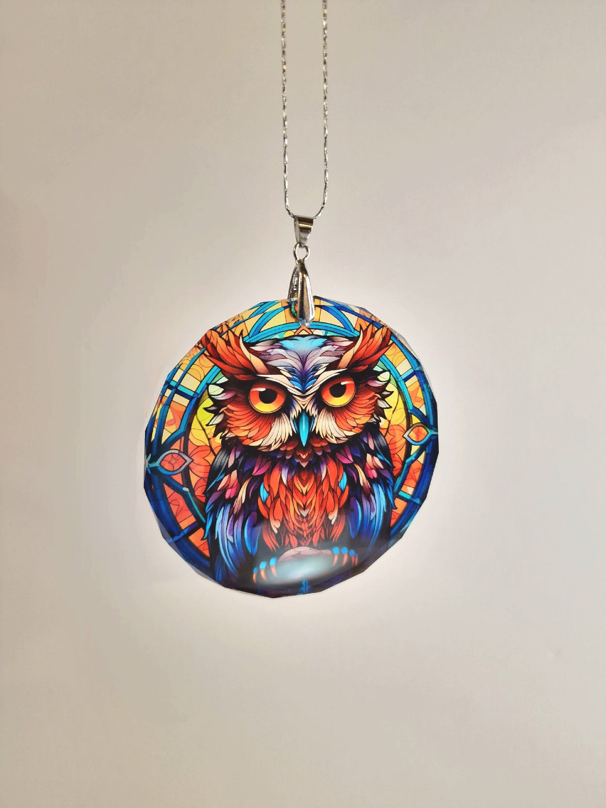 Glass Diamond Cut edge Owl Hanging SunCatcher Ornament - Bauble - Decoration - Stocking filler - Stained Glass - Gift - Present - Halloween