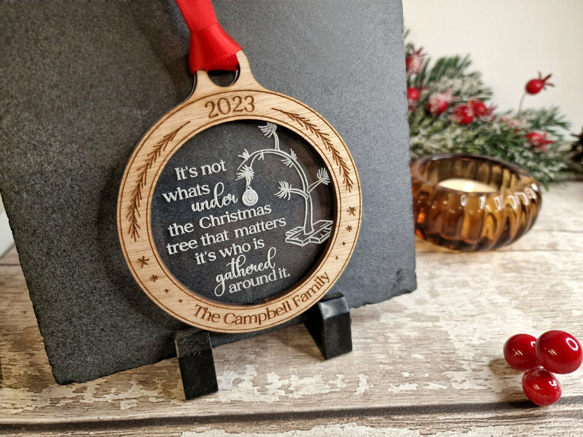 Personalised Christmas family name bauble - Beautiful xmas decoration - santa - decor - father christmas - st nick - present - secret santa
