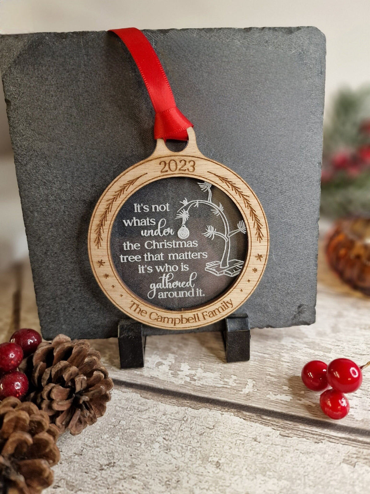 Personalised Christmas family name bauble - Beautiful xmas decoration - santa - decor - father christmas - st nick - present - secret santa