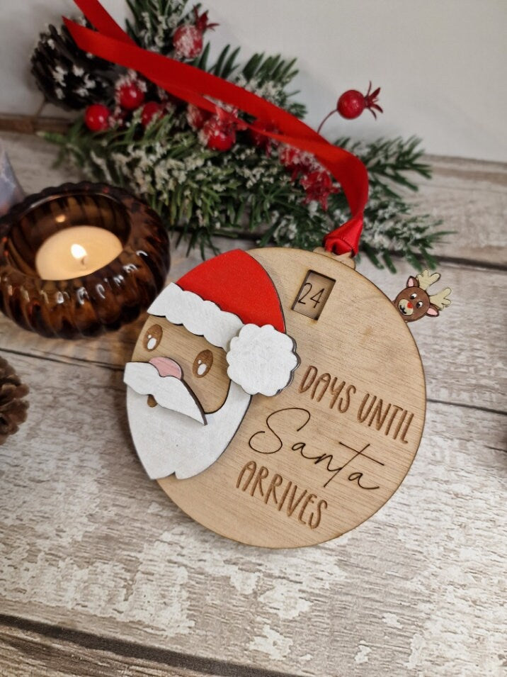 Santa Christmas countdown bauble - Beautiful xmas decoration - Father Christmas - Childrens Tradition - Naughty Elf - Decor - Decoration -