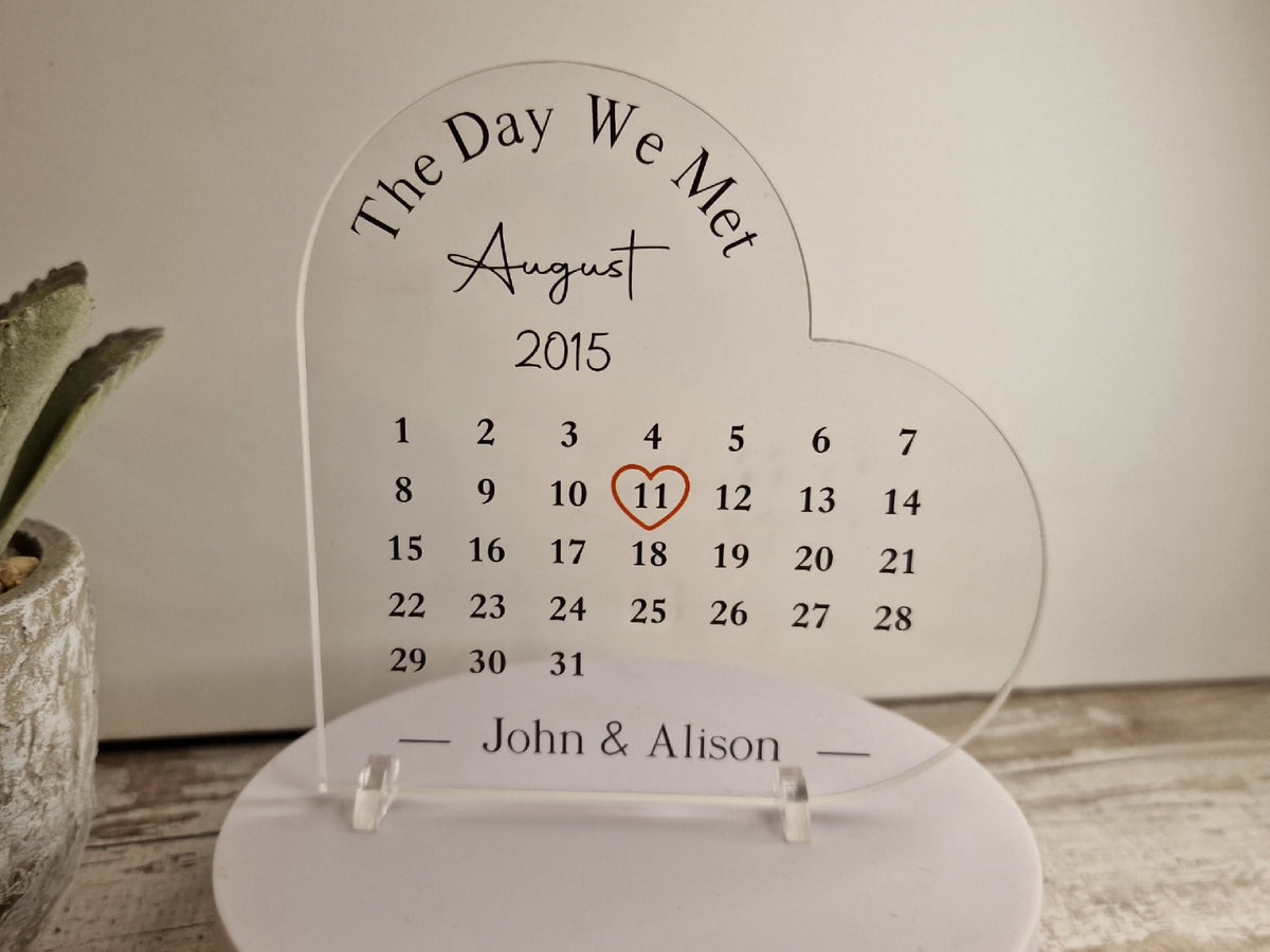 Personalised Acrylic Heart Ornament - Desk - Work - Birthday - Christmas gift - New mum - Baby shower present - Engagement - wedding - Date