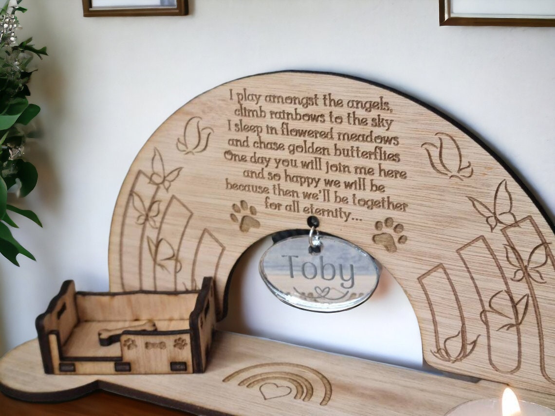 personalised pet memorial candle holder with poem. Stunning rememberance item. Display, memories, dog, cat, anniversary of death, birth.