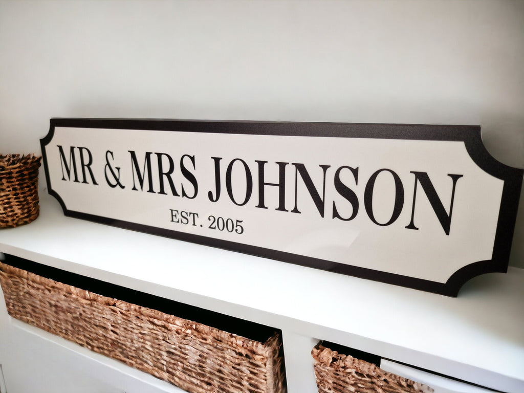 Personalised Mr & Mrs Wedding Name Sign - gift - Decoration - Plaque - Street sign - Railway - New couple - Gift - Present - Marriage