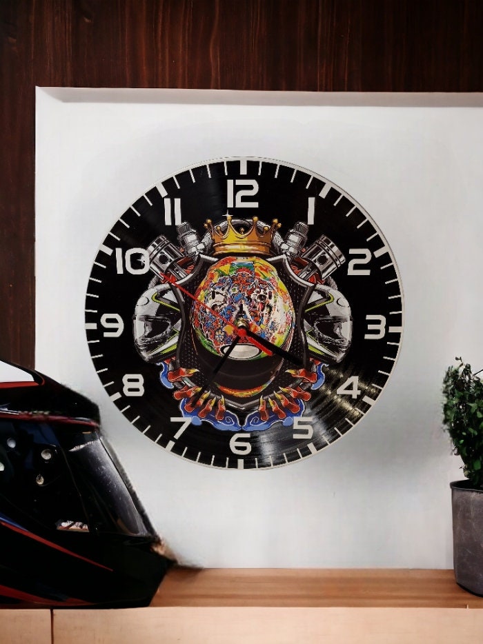 Motorbike Clock - superbike - Offroad - Bike - Crosser - Scrambler - Display - Man Cave - Bar - Decor - made with re-purposed vinyl records