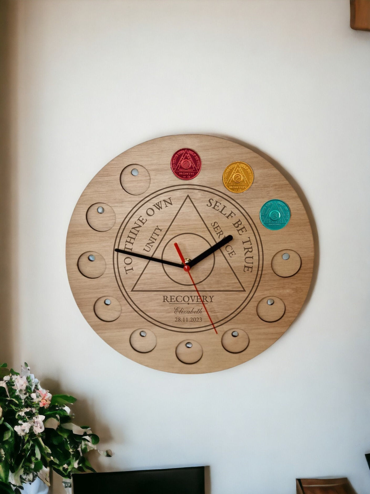 Personalised Recovery Token Display Clock - Chips - Personalized Serenity Prayer Recovery Chip Holder - AA display - Holder - Coin