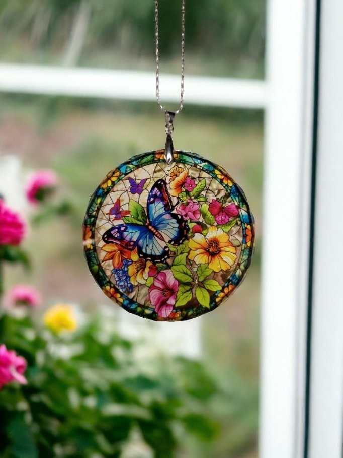 Glass Diamond Cut edge Butterfly SunCatcher Ornament - Bauble - Decoration - Stocking filler - Stained Glass - Gift - Present - Garden