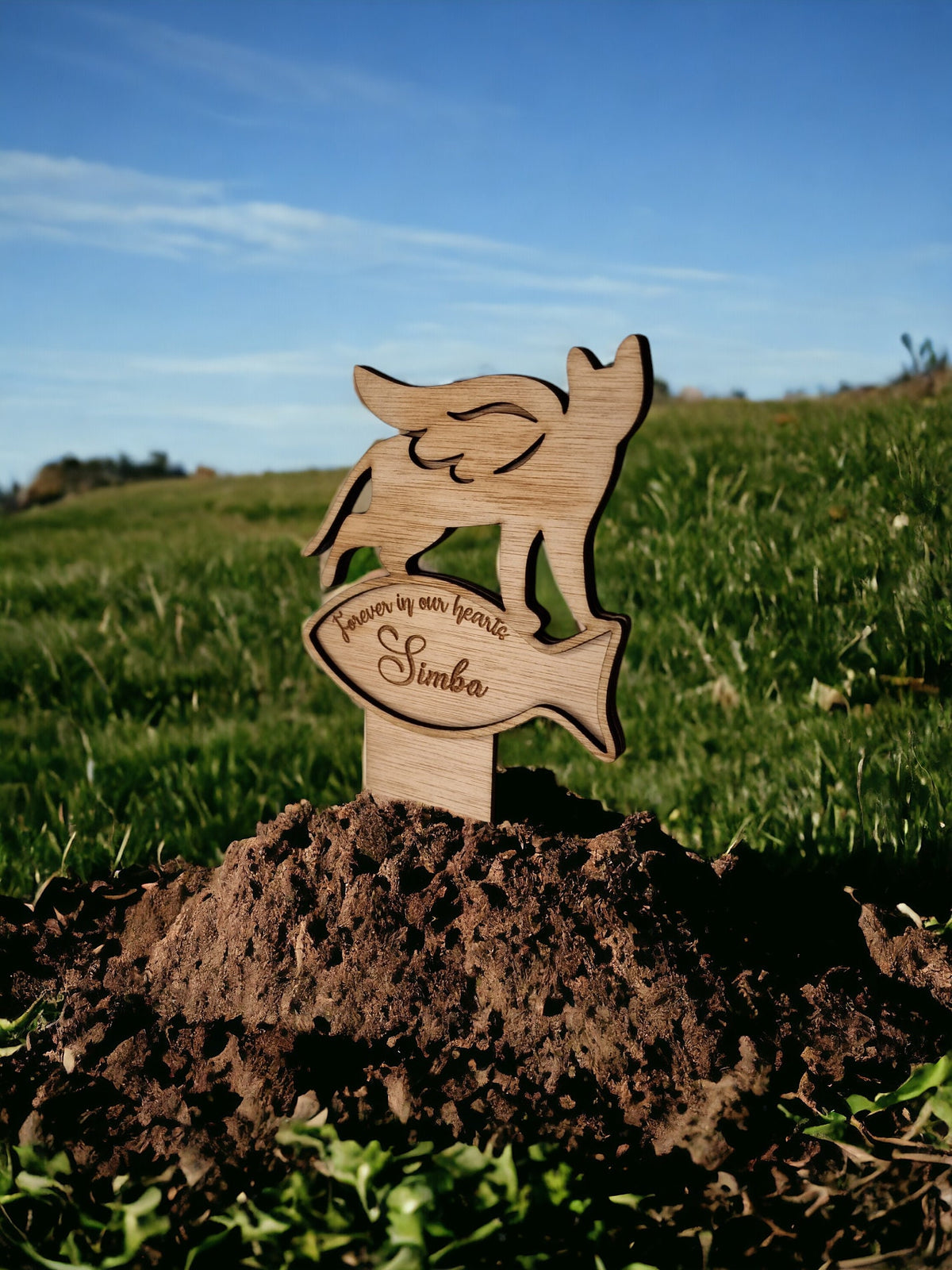 Personalised pet memorial grave markers - Stake - Garden shrine - Dog - Cat - Puppy - Anniversary - Remembering - Spike - Urn - Cremation