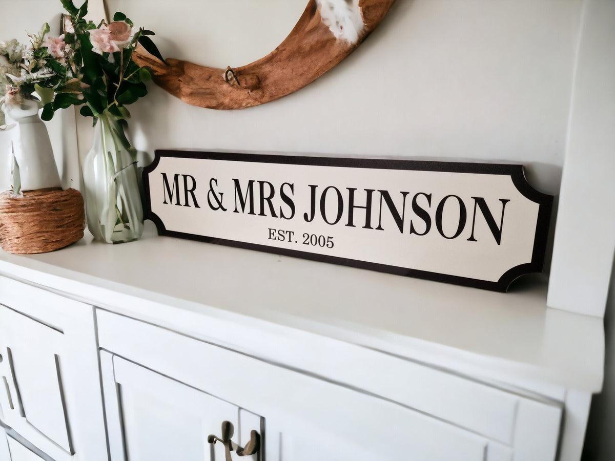 Personalised Mr & Mrs Wedding Name Sign - gift - Decoration - Plaque - Street sign - Railway - New couple - Gift - Present - Marriage