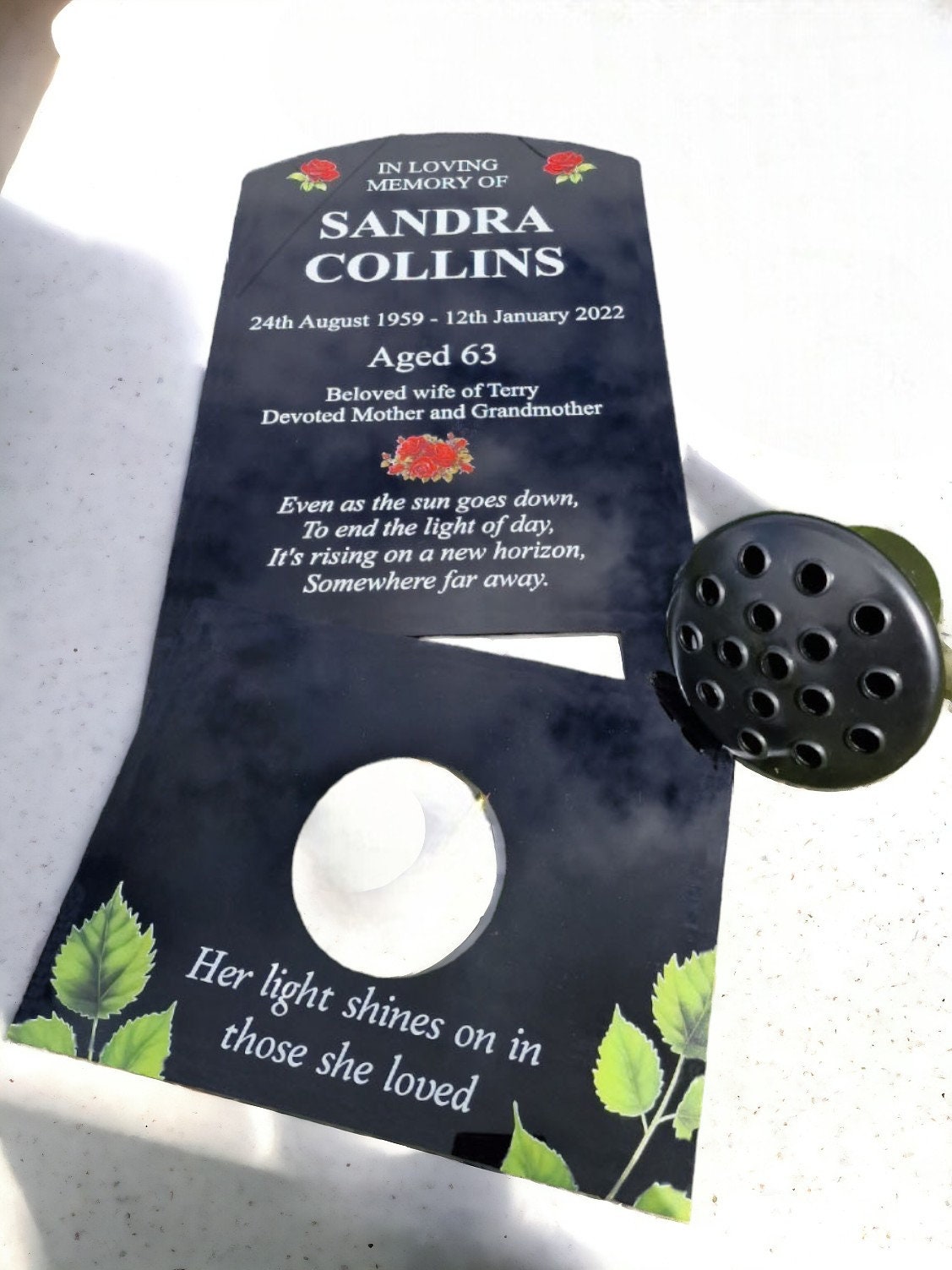 Stunning personalised memorial grave marker - Red rose design - Temporary headstone, outdoor, remembering your loved ones - grave stone