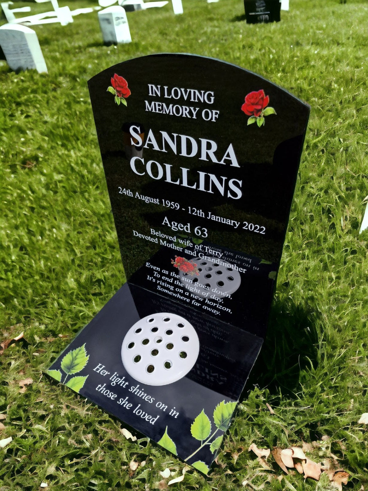 Stunning personalised memorial grave marker - Red rose design - Temporary headstone, outdoor, remembering your loved ones - grave stone