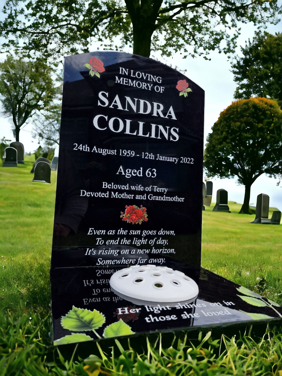 Stunning personalised memorial grave marker - Red rose design - Temporary headstone, outdoor, remembering your loved ones - grave stone