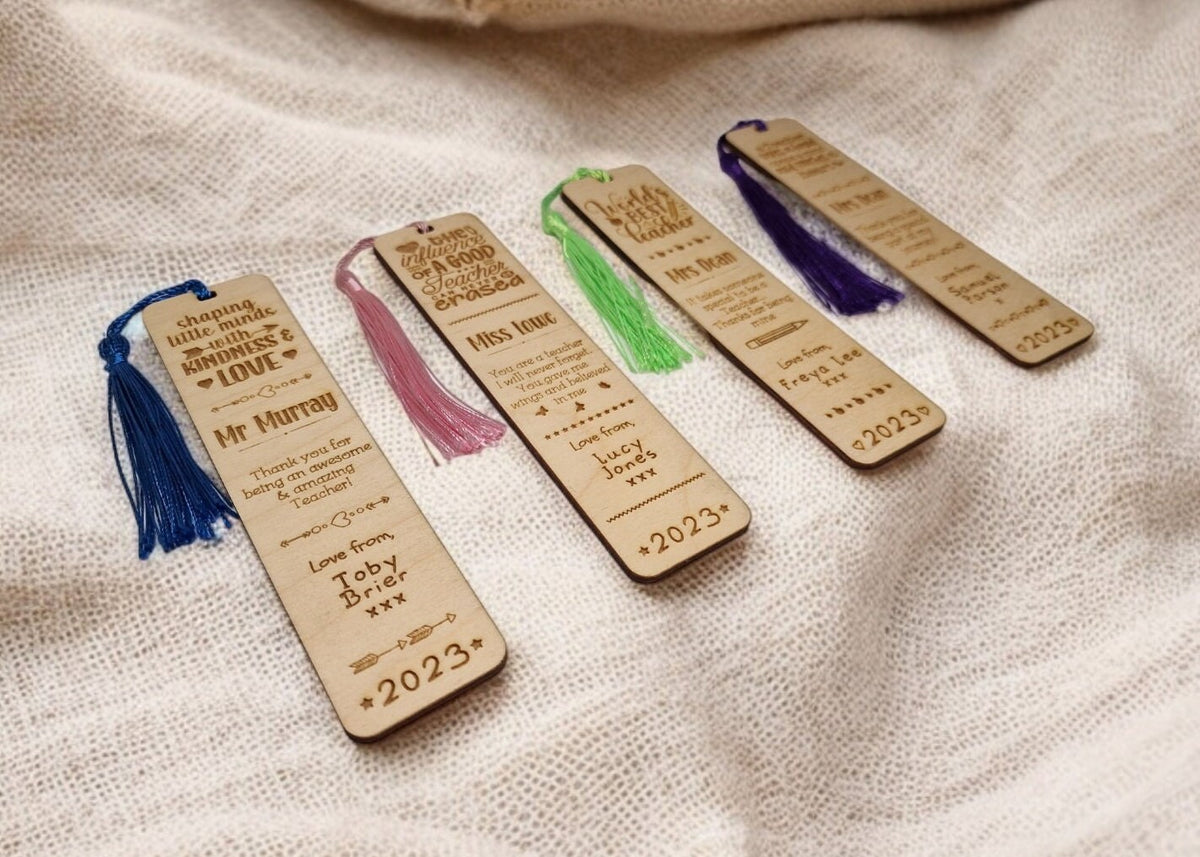 Personalised wooden bookmark - Choice of 4 designs -Teacher thank you gift - Graduation - Teacher - Teaching - End of term present.