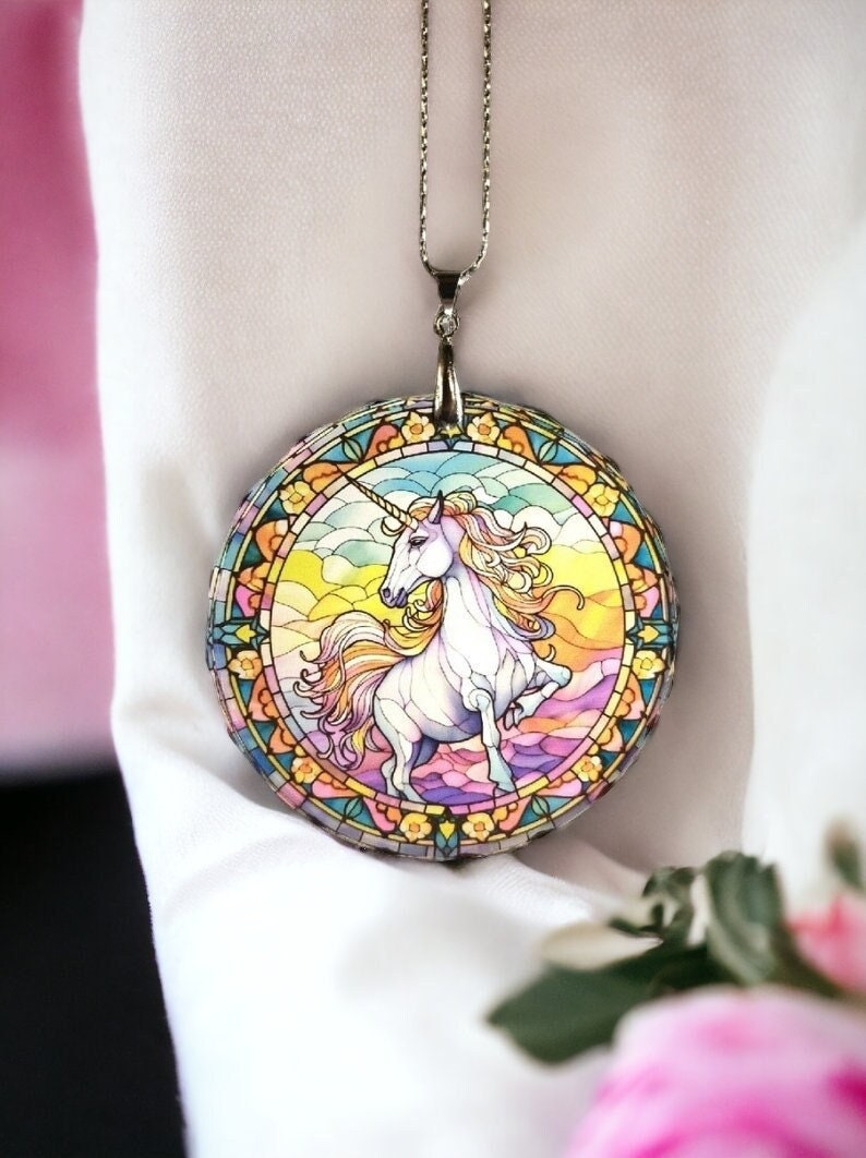 Glass Diamond Cut edge Unicorn SunCatcher Ornament - Bauble - Decoration - Stocking filler - Stained Glass - Gift - Present - Magical