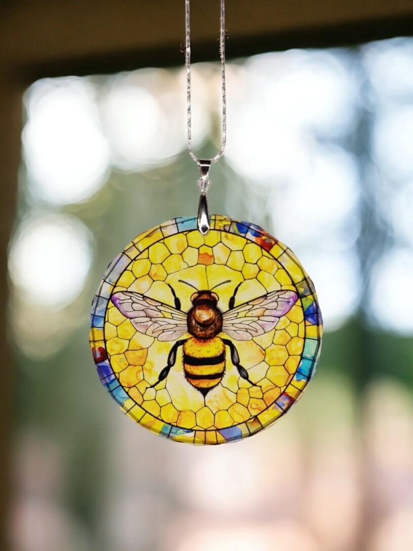 Glass Diamond Cut edge Bee SunCatcher Ornament - Bauble - Decoration - Stocking filler - Stained Glass - Gift - Present - Honey - Hive - Bar