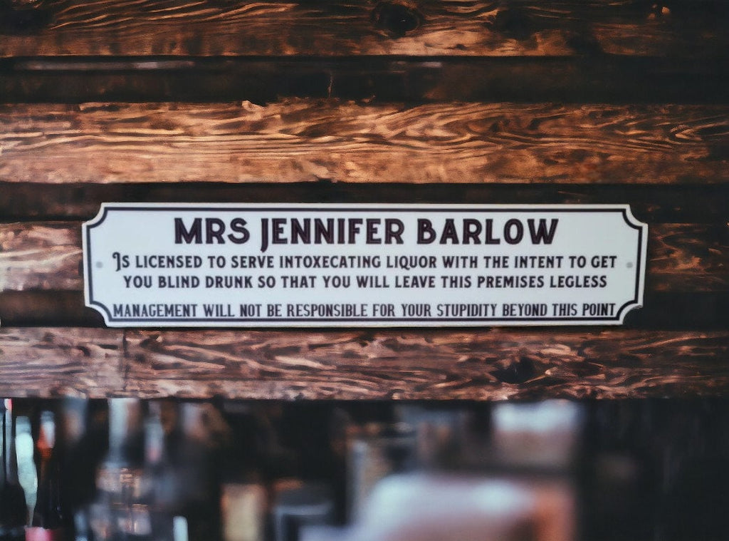 Personalised license to serve alcohol sign - Novelty - Home bar - Perfect gift - Kitchen - dining room - Garden bar - Hot tub - Beer - Gin