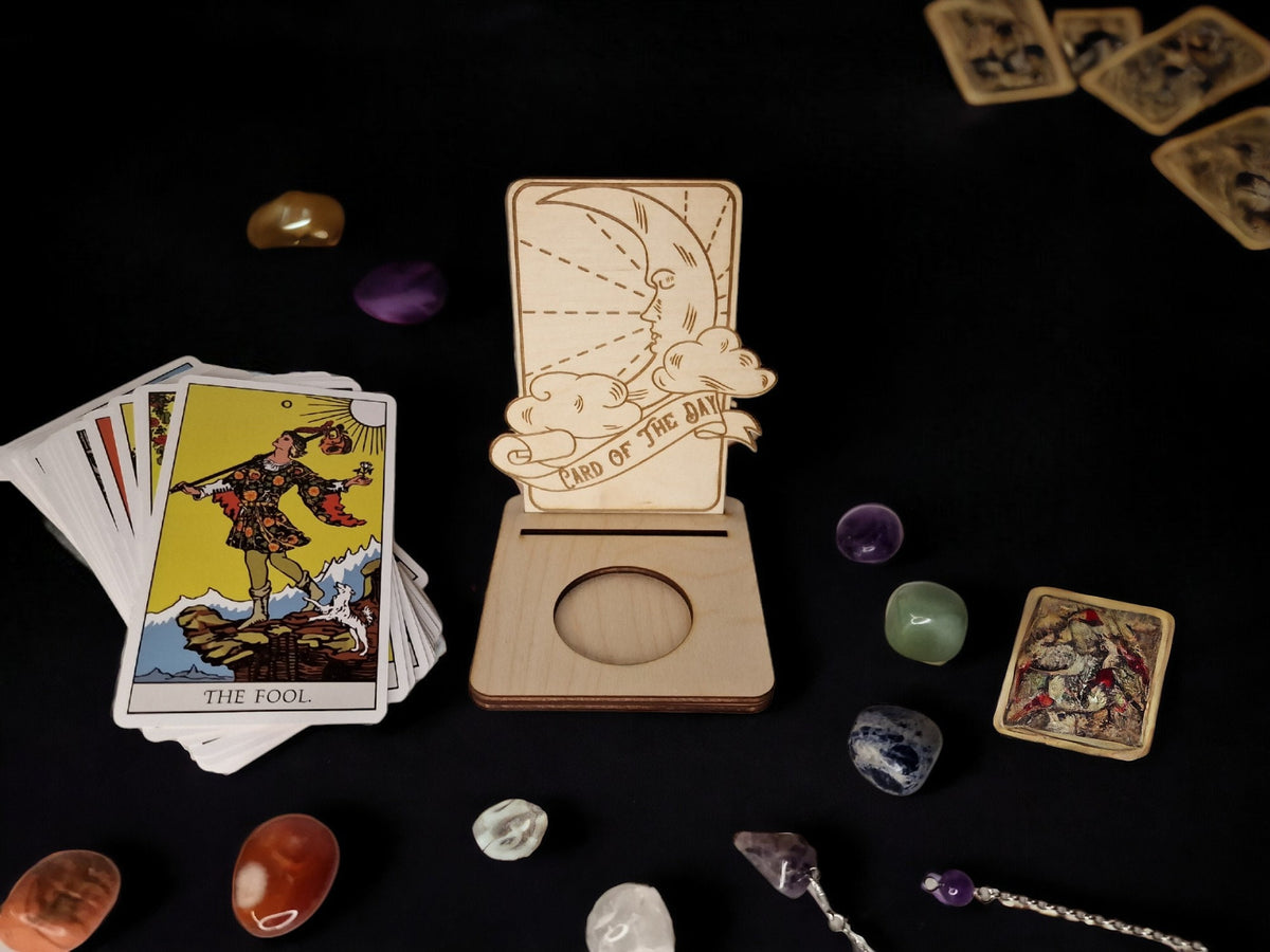 Tarot card of the day candle display - Alter stand - Oracle - Spread board - Fortune teller - Sun and Moon - Spiritualist - Witchy - Wiccan