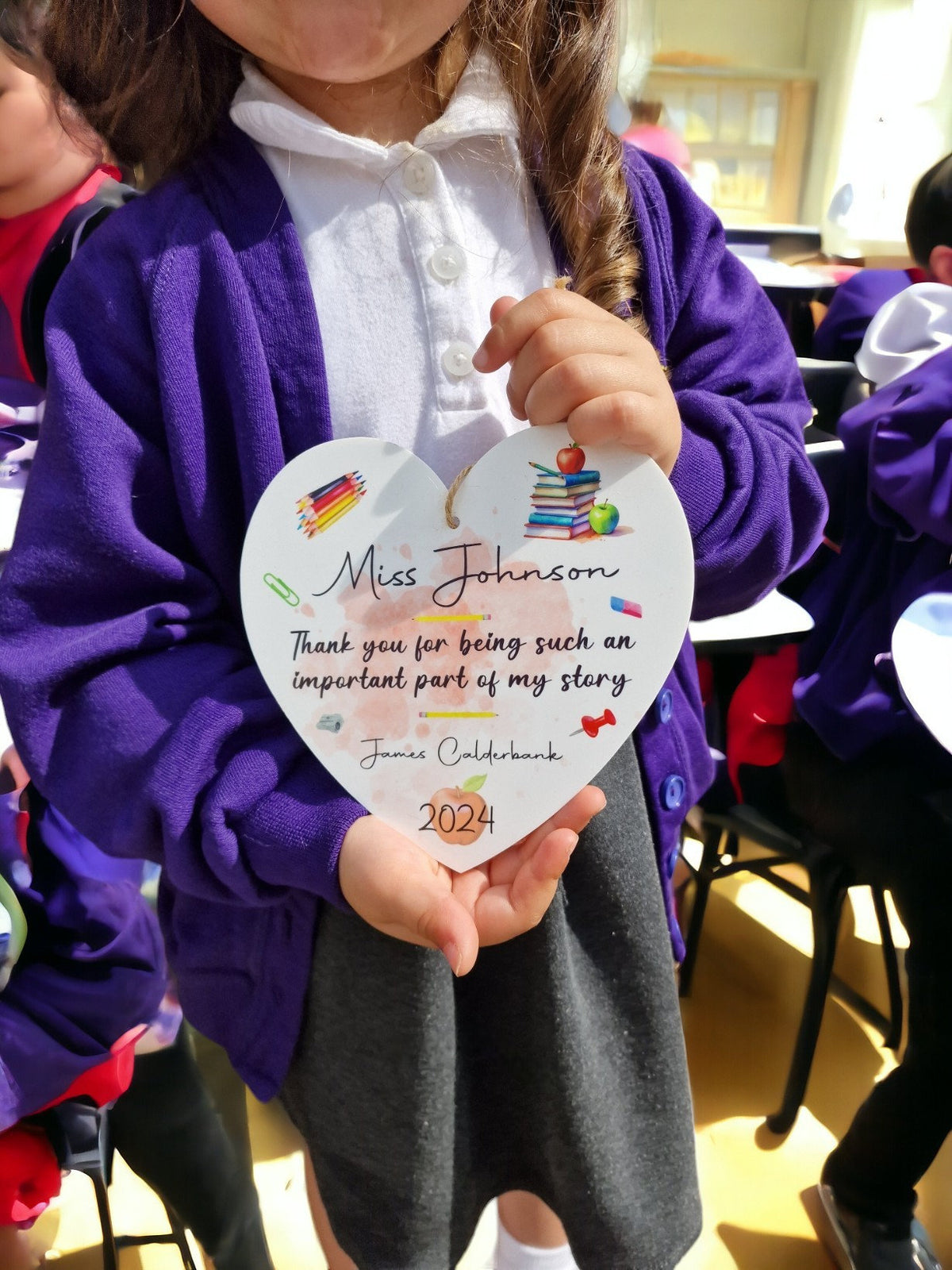 Personalised Teacher hanging heart ornament - End of term - Appreciation gift - Thank you present - Leaving - Graduation - Pre-school