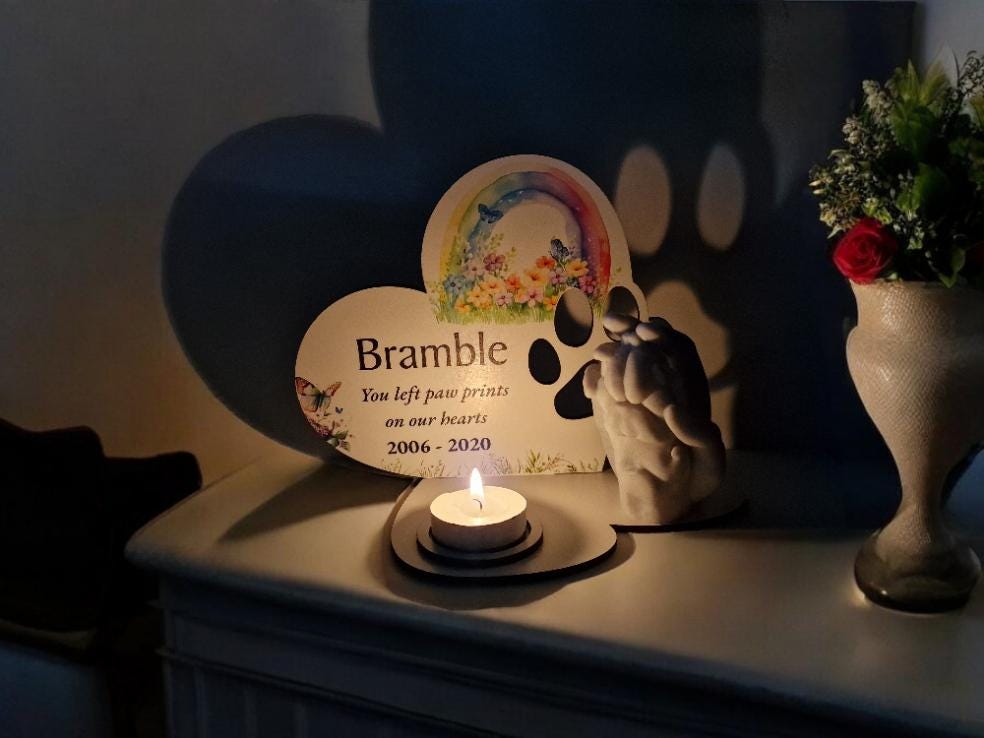 Personalised Pet Dog Candle Memorial display - Stunning gift - Bereavement - Funeral - Wedding - Anniversary - Decoration