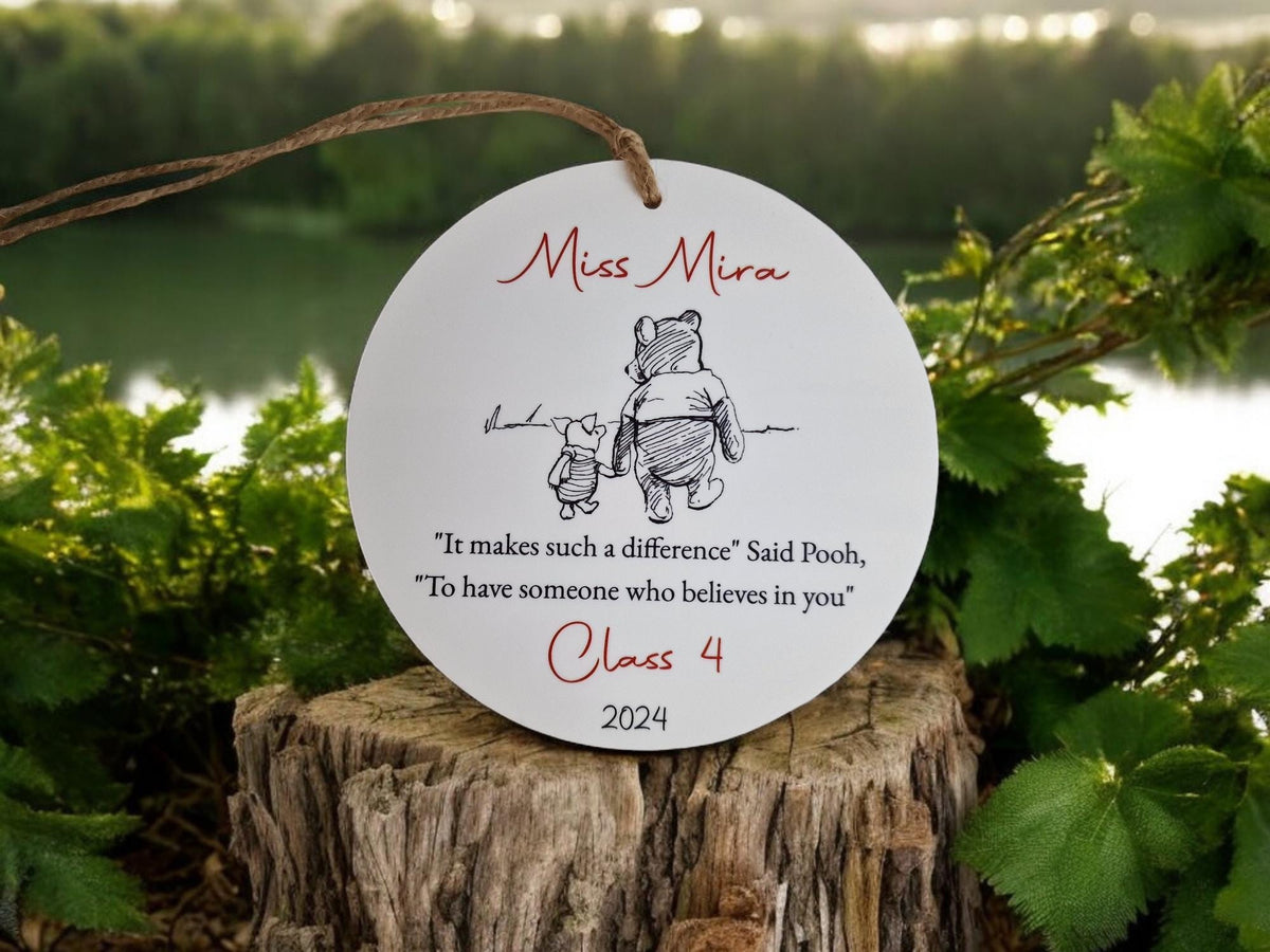 Personalised Teacher hanging heart ornament - End of term - Appreciation gift - Thank you present - Leaving - Graduation - Pre-school