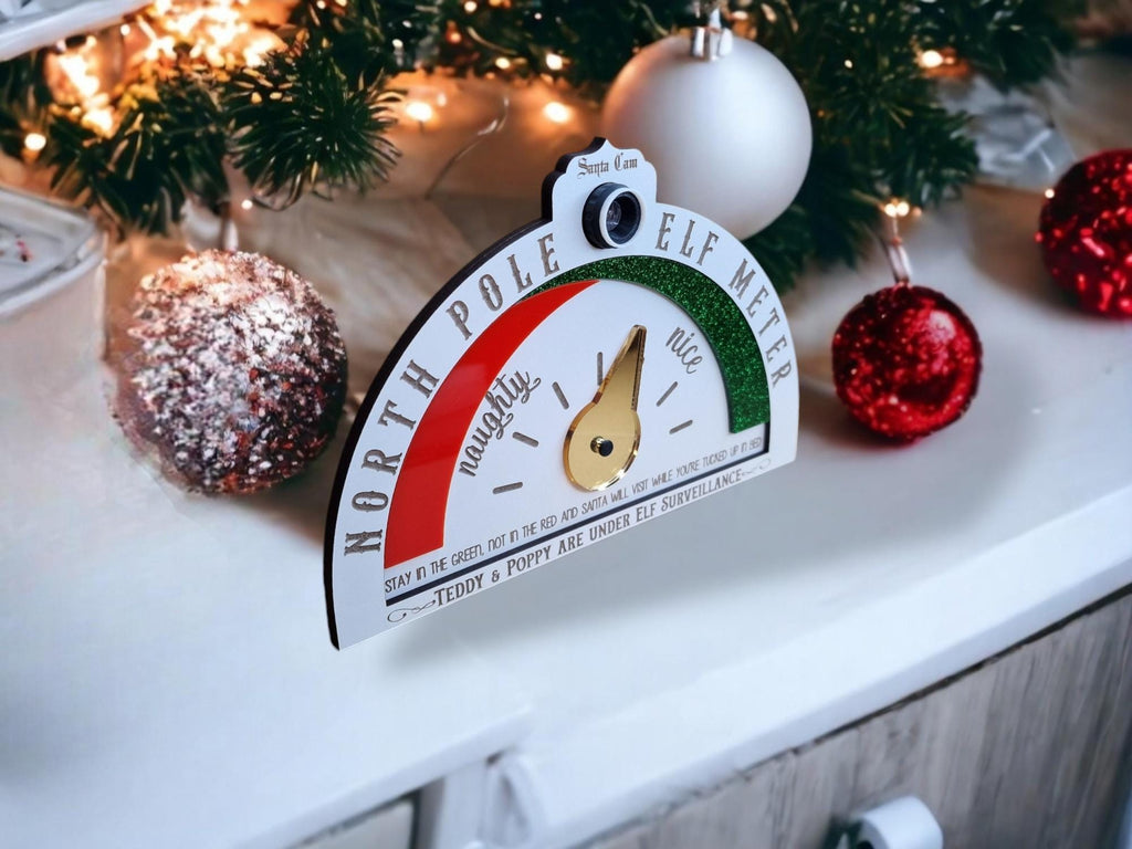 Personalised Santa Cam - Naughty - Elf - Surveillance - Sign - Christmas Decoration - Plaque - Xmas - Gift - Present - Countdown - Camera