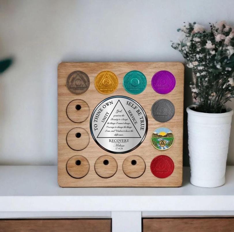 Personalised Recovery Token Display - Chips - Narcotics Alcohol Anonymous Recovery Chip Holder - AA display - Holder - Serenity prayer - NA