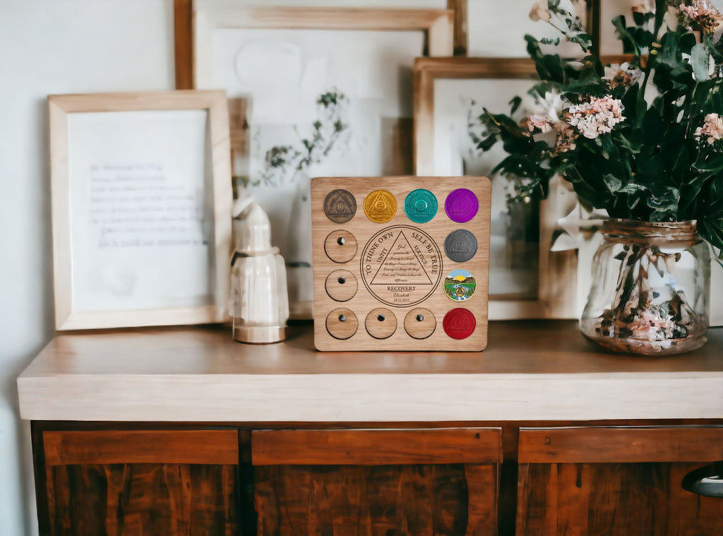 Personalised Recovery Token Display - Chips - Personalized Serenity Prayer Recovery Chip Holder - AA display - Holder - Serenity prayer