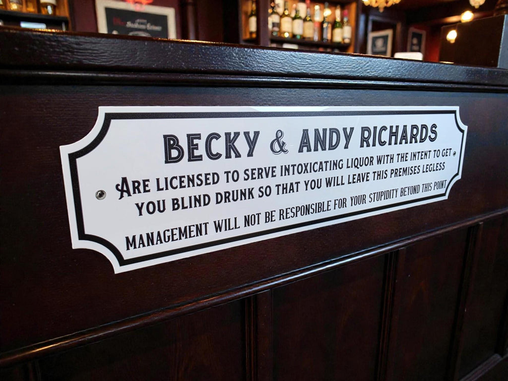 Personalised license to serve alcohol sign - Novelty - Home bar - Perfect gift - Kitchen - dining room - Garden bar - Hot tub - Beer - Gin